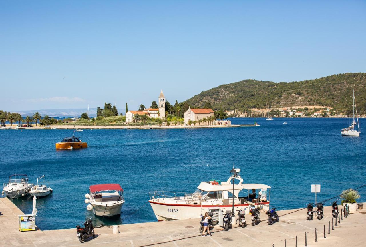 Central Seaside Residence Vis Esterno foto