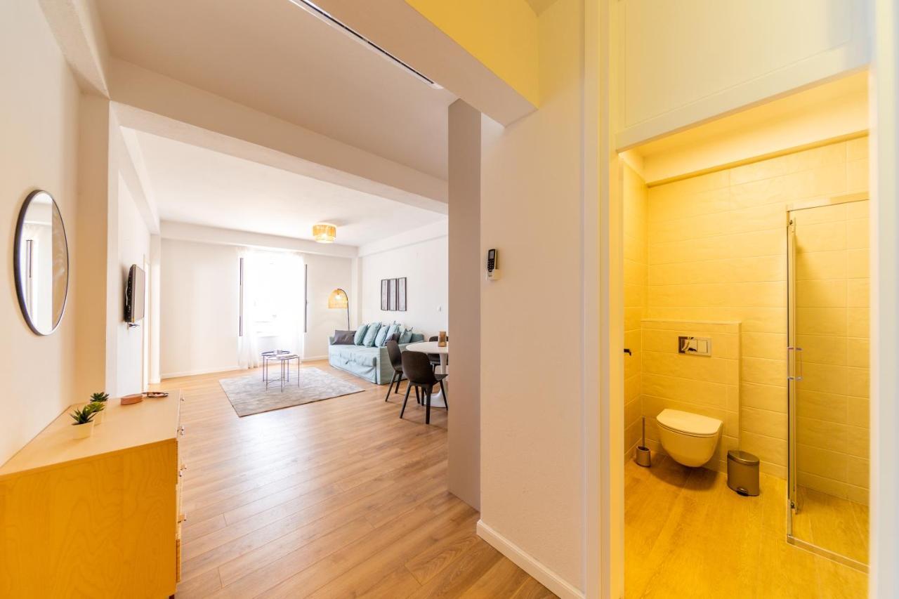 Central Seaside Residence Vis Esterno foto